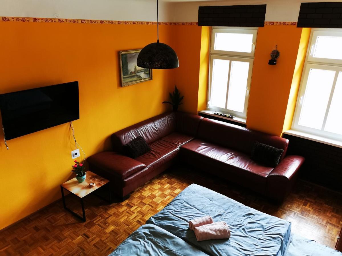 Lehel Apartman ケストヘイ エクステリア 写真